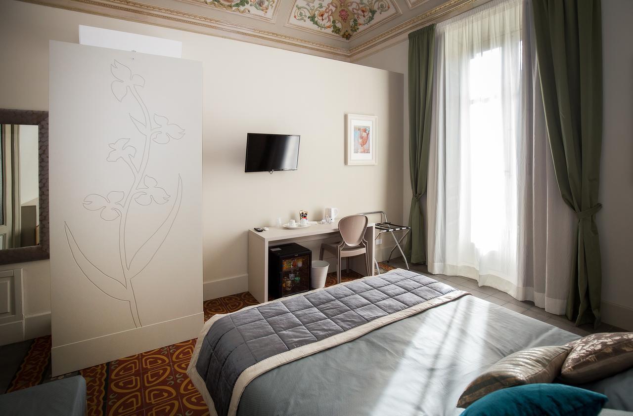 Magione Del Re Hotel Catania Bagian luar foto